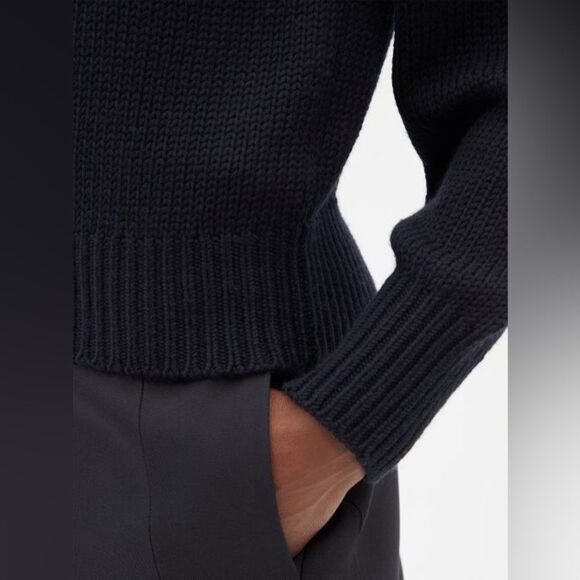 Three Graces London X Jud | M | Peggy Back-buttoned Wool Cardigan - Navy - Picture 4 of 8